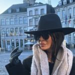 Елена позајмуваше пари за автобус и правеше фустани од марами, а сега живее како кралица во оваа убава земја