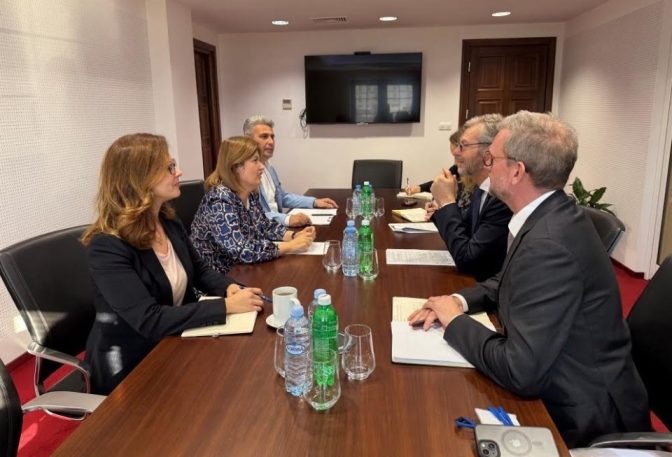 Божиновска и де Грут потенцираа можности за големи енергетски инвестиции и зелена трансформација во Македонија