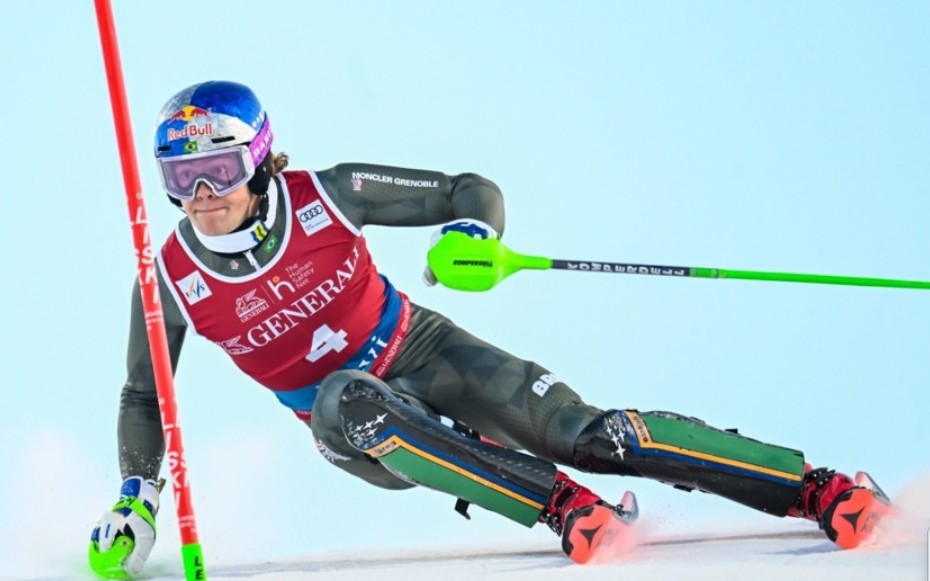 ВИДЕО / Бразилец победи на трка од Светскиот куп!