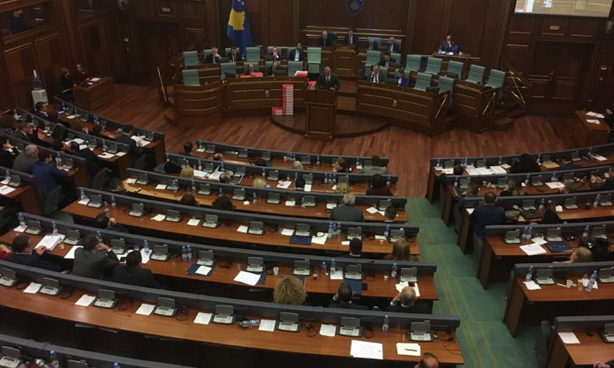 Распуштено Собранието во Приштина