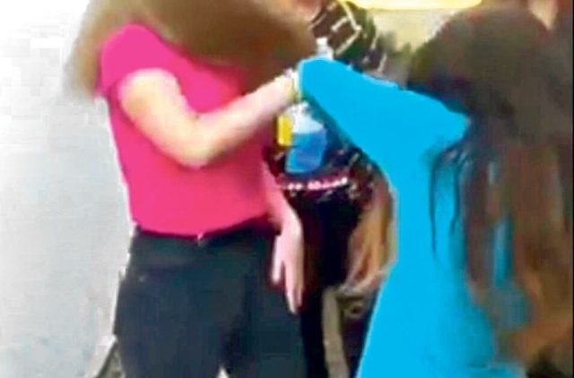 Малолетнички претепале 15-годишно девојче во Аеродром