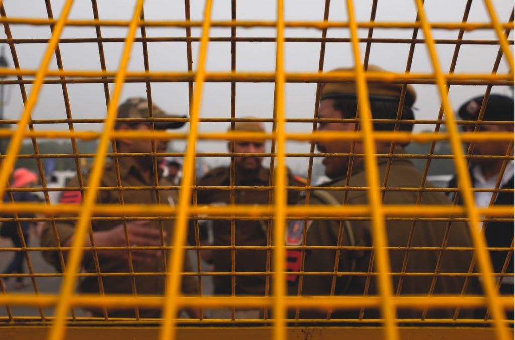 Индија: Деветмина загинаа, 29 се повредени во експлозија во полициска станица