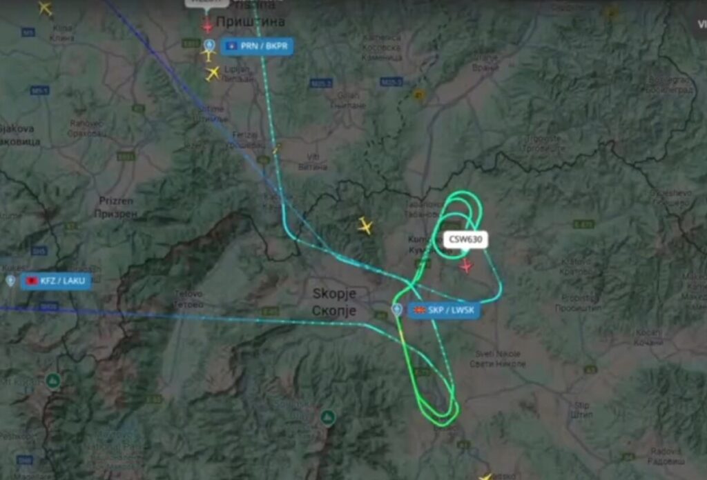 ВИДЕО Авиони на Виз Ер пренасочени кон Приштина поради силен ветер