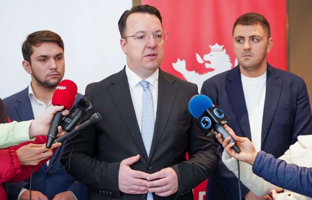 „Оваа генерација има светла иднина, Скопје е одбрано на светската мапа “ – Николоски на настанот на УМС