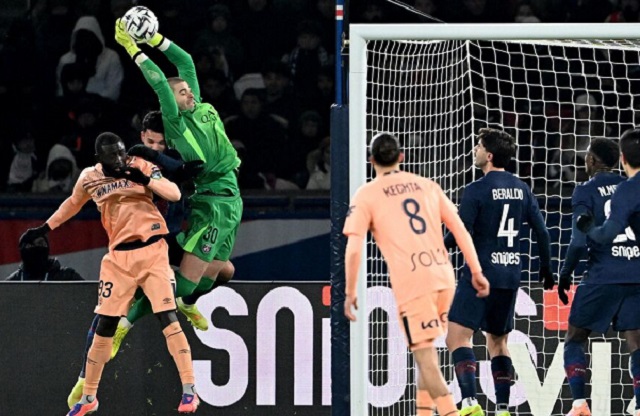 Лига 1: ПСЖ се врати на врвот на табелата