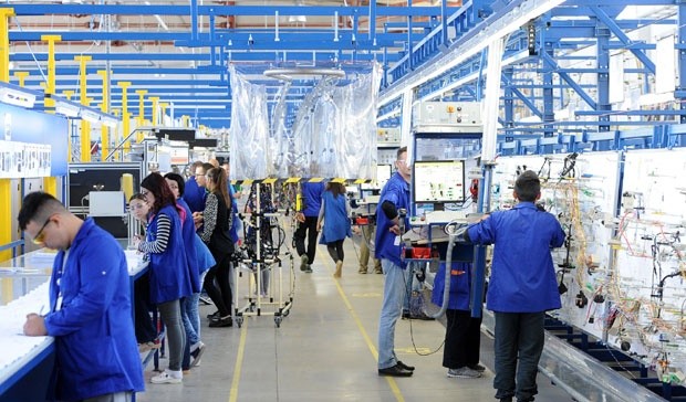 „Аптив“ се подготвува да го напушти производството во Македонија