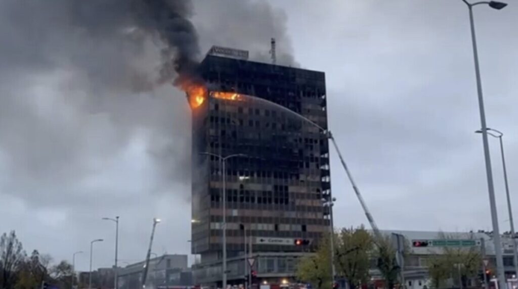 Нови детали: Уапсени две лица, во Вјесник влегле поради предизвик на ТикТок!