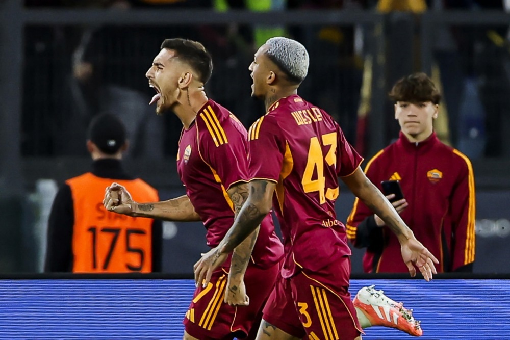 Рома се искачи на првото место во Серија А