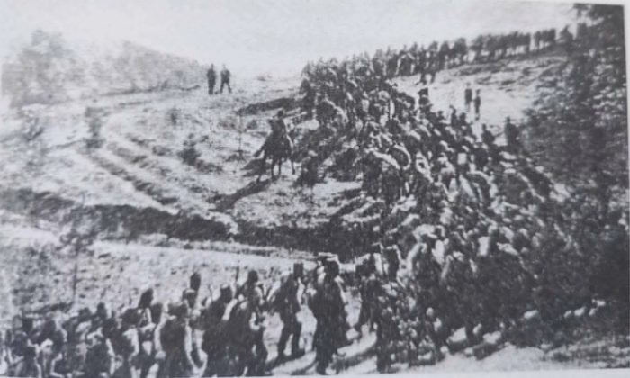 МАКЕДОНЦИТЕ ВО ТУЃИ ВОЈНИ: Костолачка Коса во Србија го чува споменот за баталјонот од 1.300 Вардарци родени од македонскиот пиреј