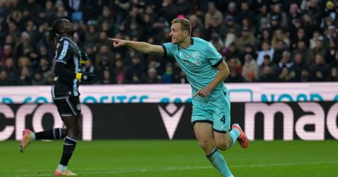 ВИДЕО: Болоња продолжи со победи, луд пресврт на Каљари против Џенова