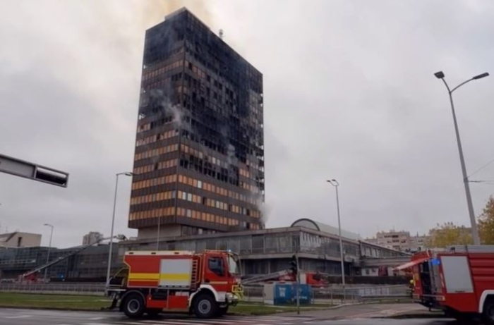Едно момче е приведено поради пожарот во деловната зграда на „Вјесник“ во Загреб