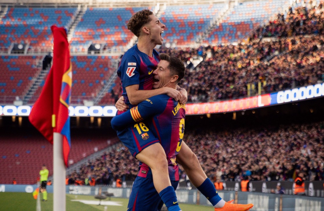 Jaмал магично асистираше, Барселона во голем стил се врати на „Камп Ноу“ (ВИДЕО)