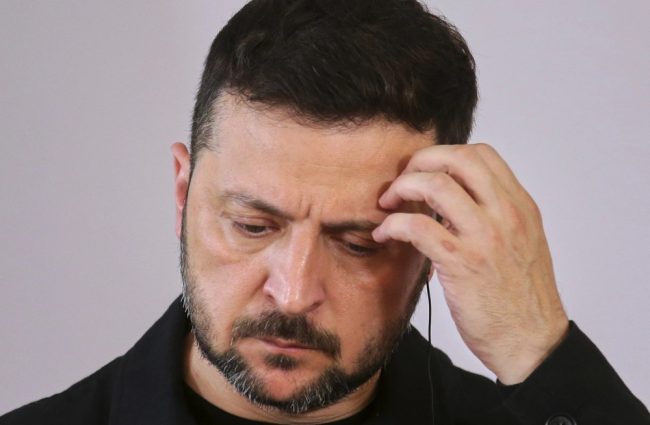 ЗЕЛЕНСКИ ГО ПРИМИЛ НОВИОТ АМЕРИКАНСКИ МИРОВЕН ПЛАН ЗА УКРАИНА И ЌЕ РАЗГОВАРА СО ТРАМП ВО СЛЕДНИТЕ ДЕНОВИ