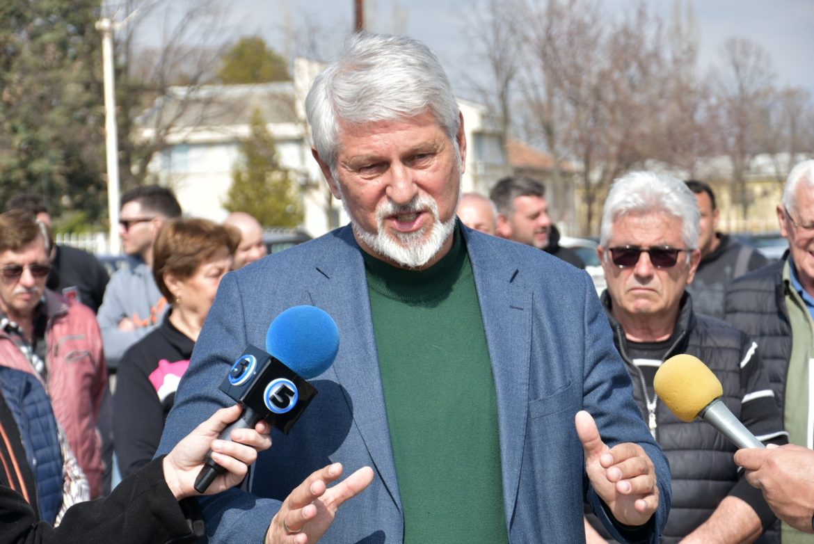 ВМРО-ДПМНЕ му се закануваат на Јакимовски со ревизија