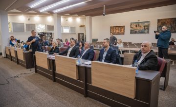 Верификуван мандатот на нов член во Советот и формирани општинските комисии