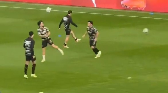 Витиња и Жоао Невес во епизодата „без да тапне“