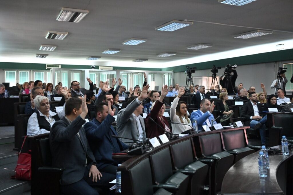 37 советници гласаа За: Усвоен ребалансот на Буџетот на Град Скопје