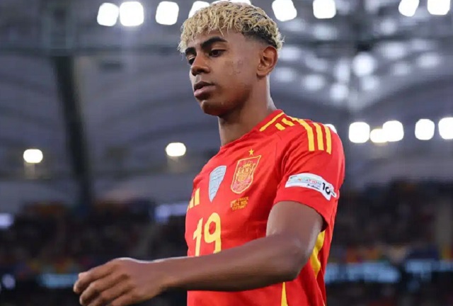 Јамал ги откажа настапите за репрезентацијата поради повреда