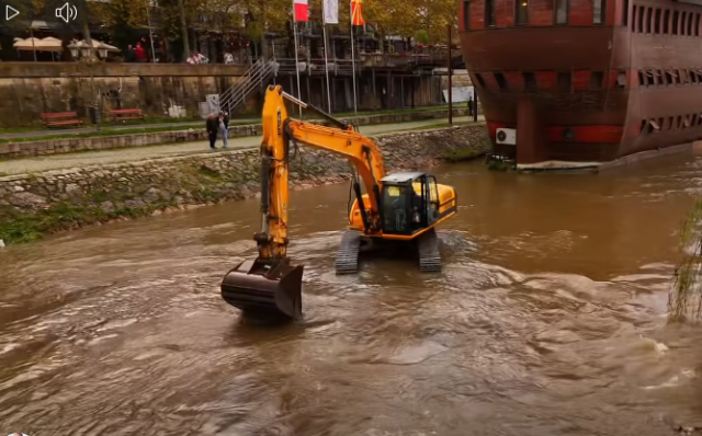 Ќе се поставуваат мрежи во Вардар заради отпадот