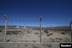 Волк во овча кожа: Острата моќ на Кина од Латинска Америка до Австралија