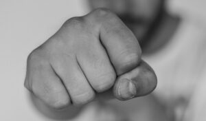 Го тепал половина час, му го скршил черепот и го оставил на скали – грозоморни детали за убиството во Сретеново