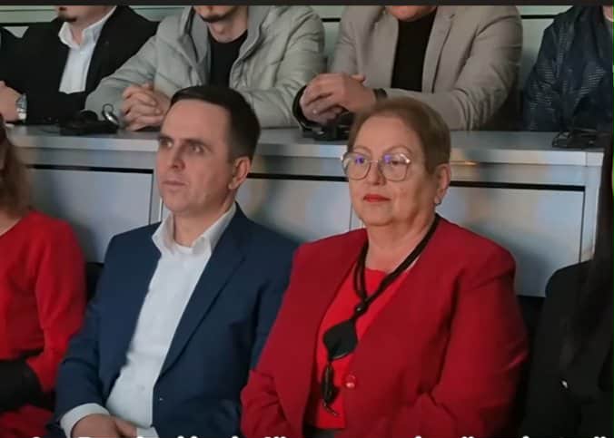 ВЛЕН: Министерката Јаневска не знае ниту еден збор на албански јазик