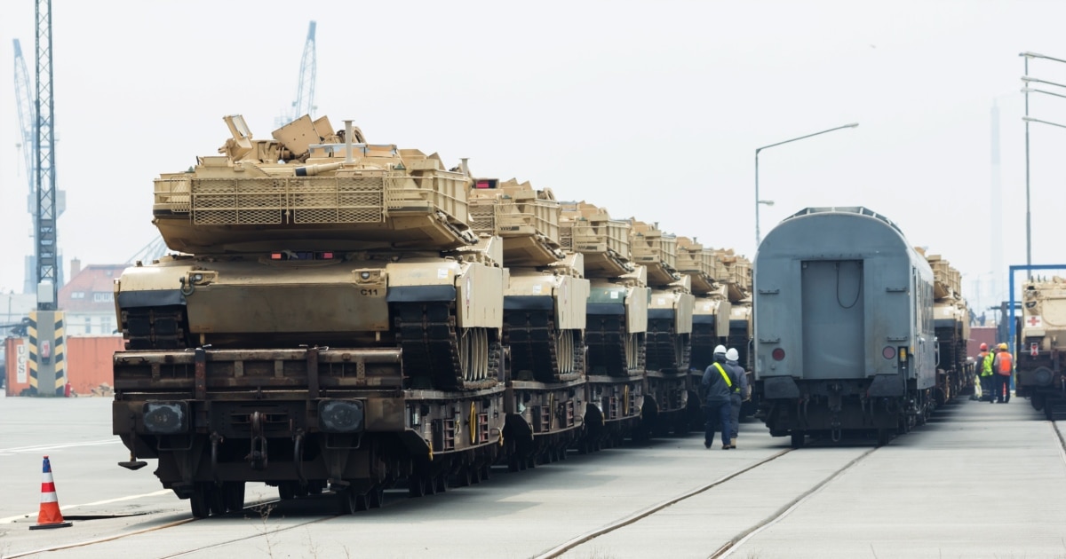 Се приближува ли Европската Унија кон „воен Шенген“?