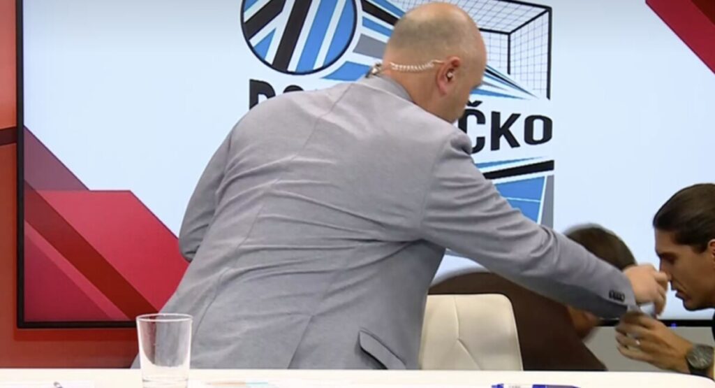 Словенечки судија се онесвести на емисија во живо