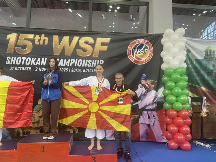 16 медали за каратистите од Македонија и Јошитака на Светското шотокан првенство во Софија