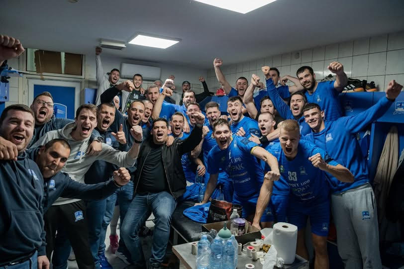 Oхридската тврдина е неосвоива – победничко селфи на „гладијаторите“!