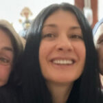 „Кога бев мала, сакав да бидам како тебе“: Калиопи ѝ го честиташе роденденот на сестра ѝ и ја испрати во пензија