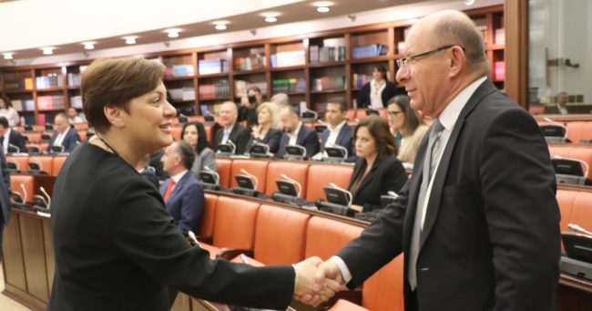 НИ ГИ НАМАЛИЛЕ ТРОШОЦИТЕ ЗА ИСТРАГИ, ЗА ВЕШТАЧЕЊА И ЗА РАБОТА, СОСТОЈБАТА ВО ОБВИНИТЕЛСТВОТО Е АЛАРМАНТНА, ГИ ПРЕДУПРЕДИ ПРАТЕНИЦИТЕ ДРЖАВНИОТ ОБВИНИТЕЛ КОЦЕВСКИ