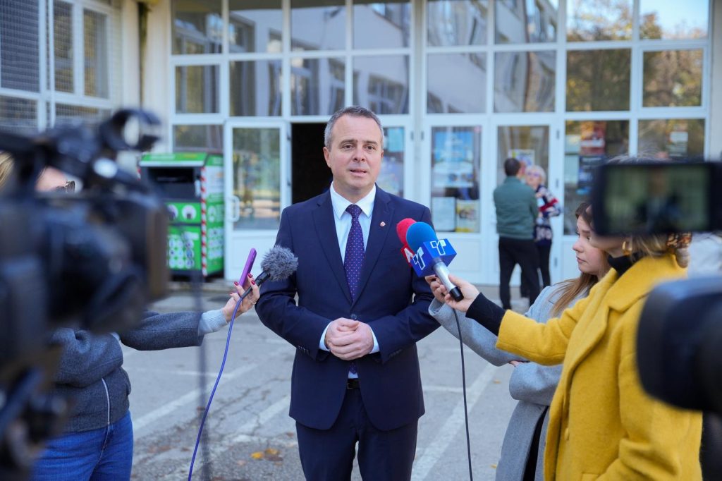 Герасимовски: Во следните денови поставуваме мерачи за бучава на 30 локации