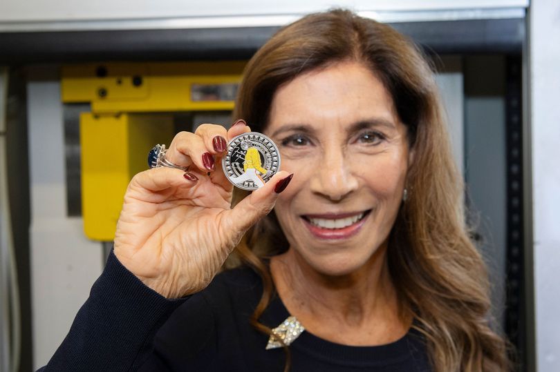 ВИДЕО| Британската кралска ковница претстави монети во чест на Фреди Меркјури