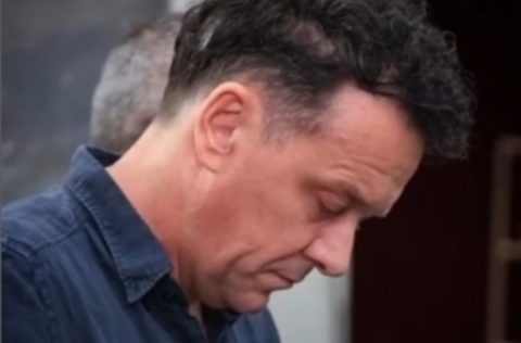 Џенан Лончаревиќ најде сила да проговори за семејната трагедија: „20 дена по смртта на родениот брат морав да пеам“