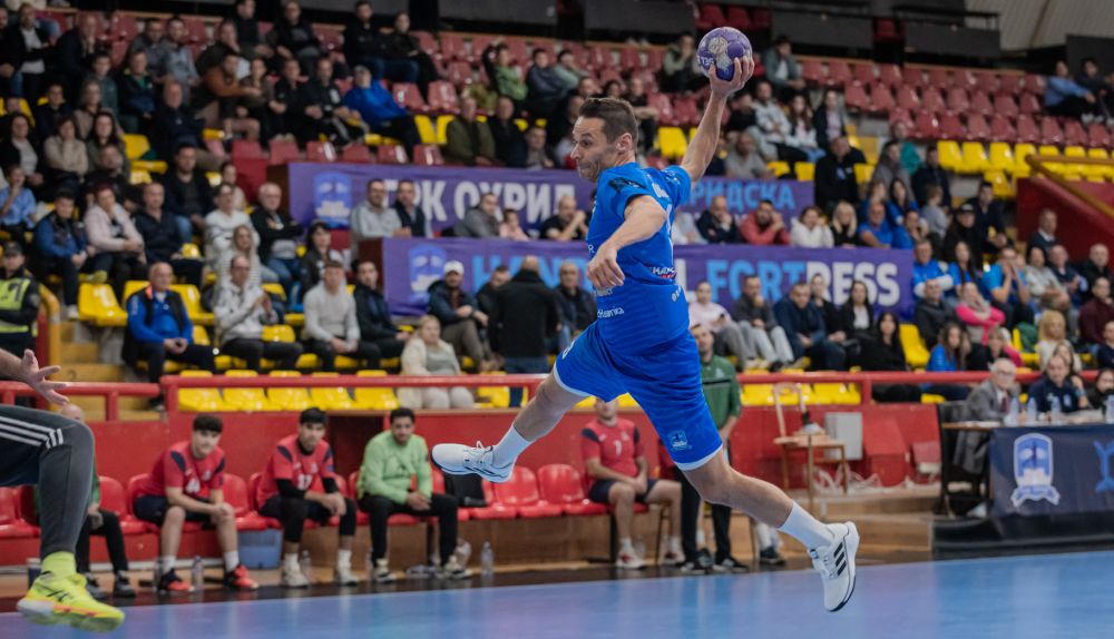 Охрид и Пелистер не се испотија многу – лесно до нови победи!