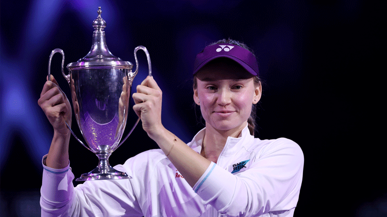 Претседателот на Казахстан ѝ додели орден на Рибакина за титулата на завршниот турнир