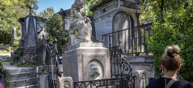 Париз започнува лотарија за места за погребување меѓу познати уметници