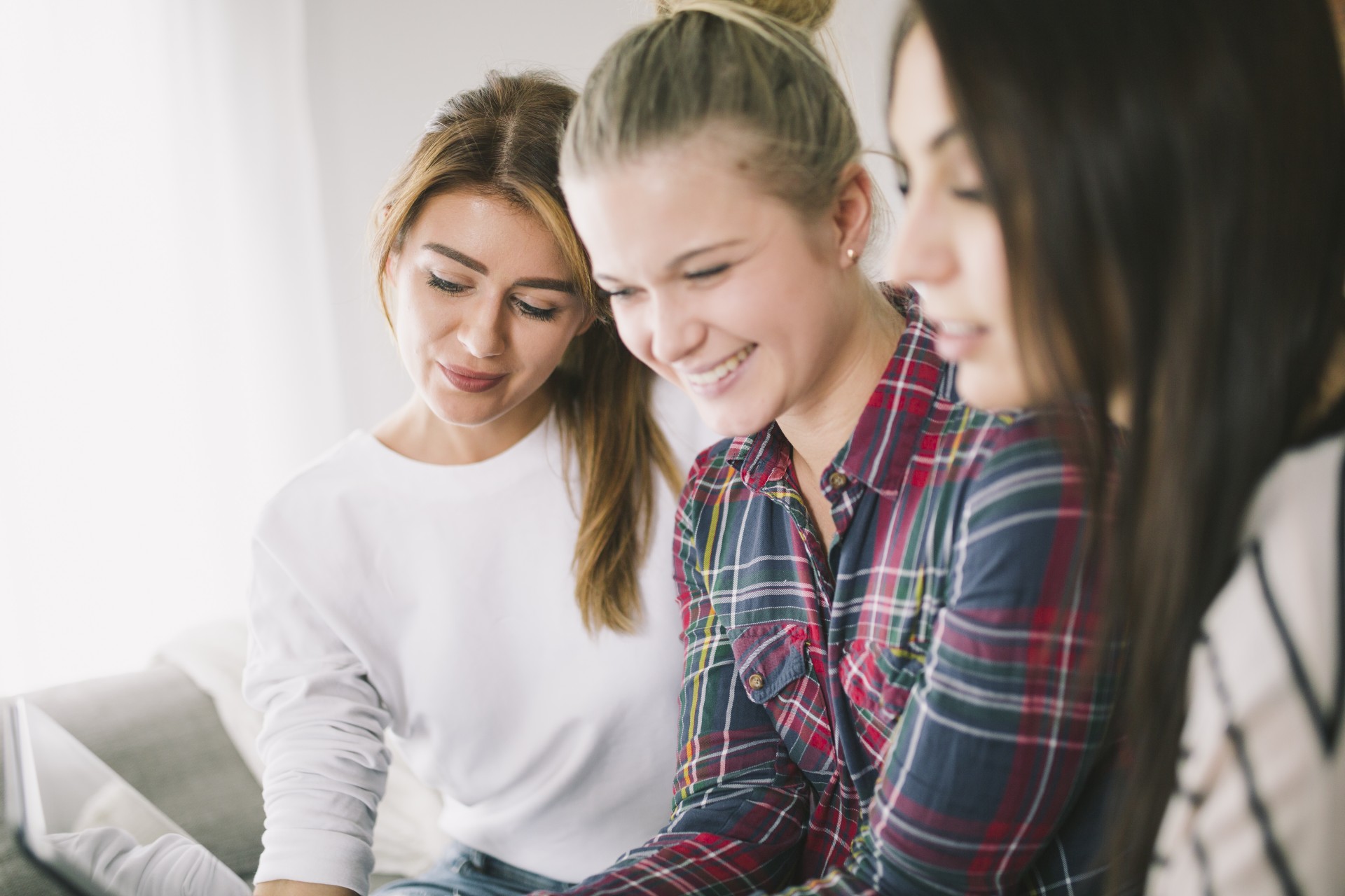 Првите љубовни болки: Kако родителите да му помогнат на тинејџерот