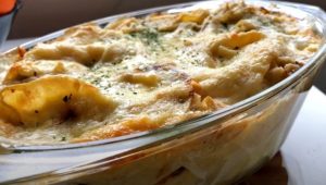 РЕЦЕПТ КОЈ ГИ ВООДУШЕВИЛ ДОМАЌИНКИТЕ НИЗ ЦЕЛИОТ БАЛКАН: Ова јадење е едноставно, а резултатот е мала гозба за непцето