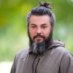 Да се избегнува зборот „Македонци“ значи да се избегнува реалноста