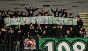 Чкембари со поддршка за суспендираниот Манасков: Дејан со тебе сме!