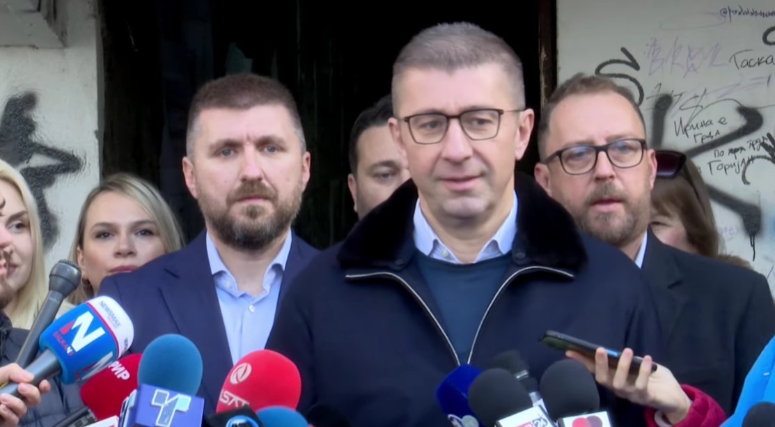 Мицкоски: Нека најдат Филипче, Фрчкоски и Жерновски еден мигрант од договор и трајно ја напуштам политиката