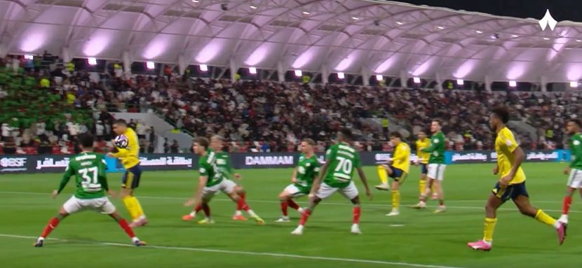 Роналдо даде гол со грб, случајно, но – му се брои! (ВИДЕО)