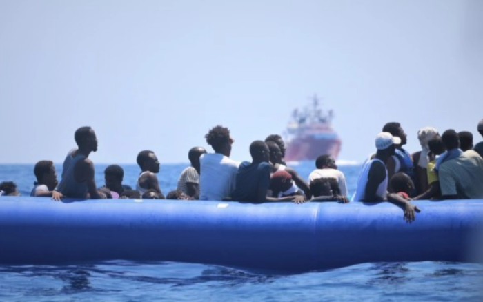 Велика Британија постигна договор со Ангола и Намибија за враќање на мигранти