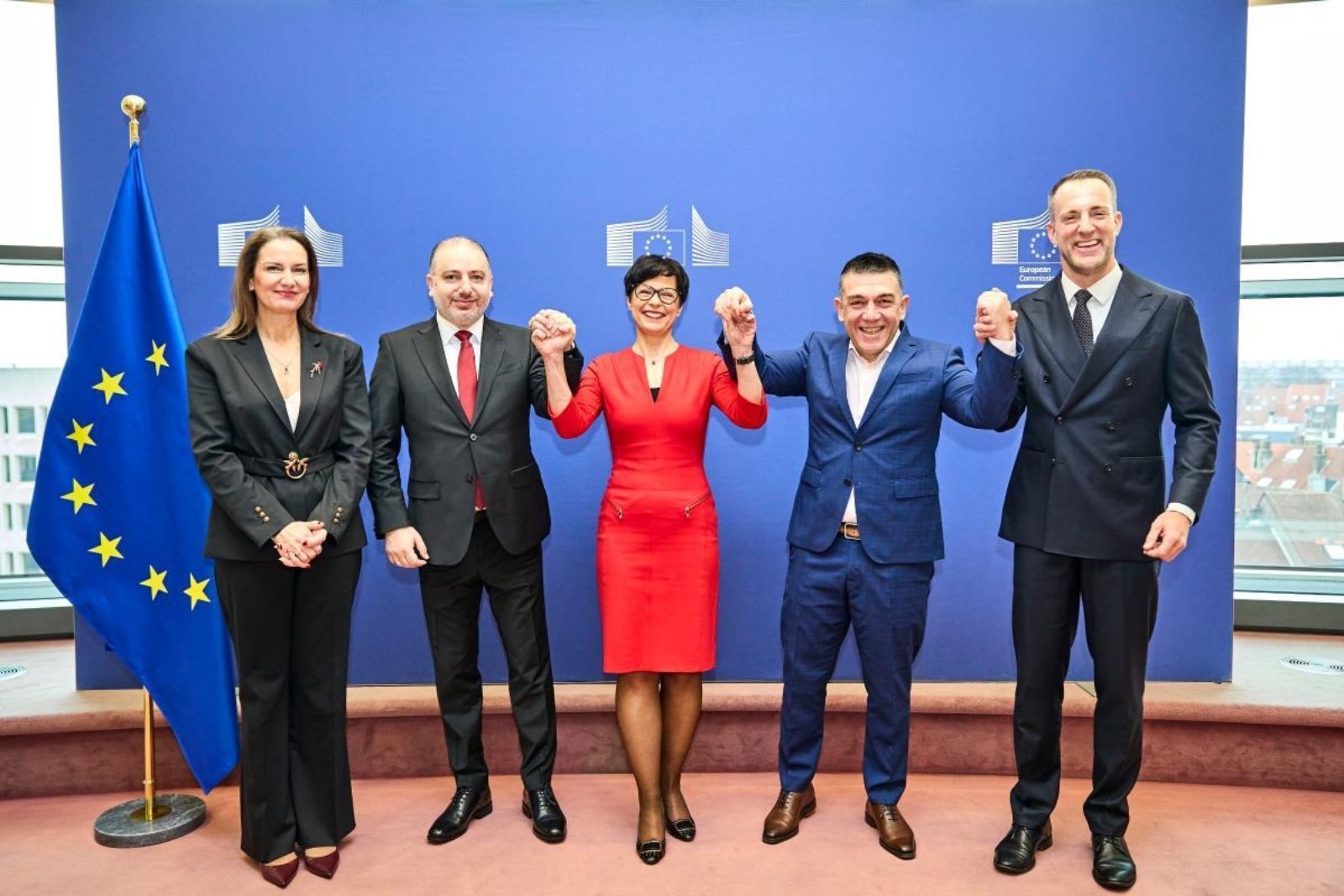 Електронската размена на податоци со Бугарија ќе даде нов импулс за Зелените ленти – доказ за довербата на ЕУ во системот што го градиме