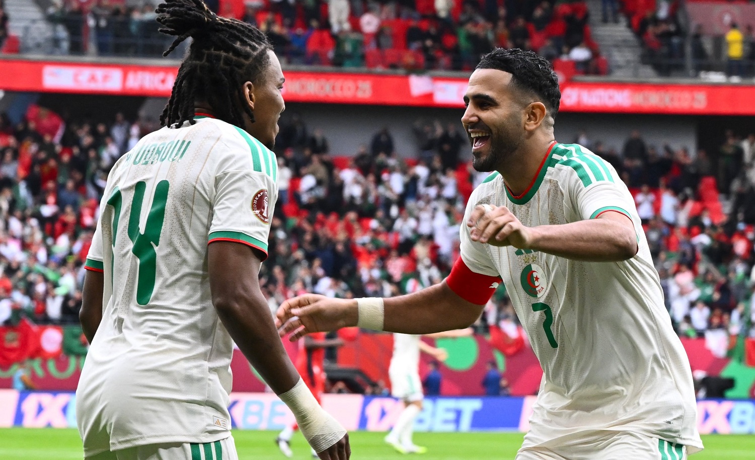 Два гола на Махрез за убедлив триумф на Алжир (ВИДЕО)