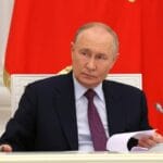 Владимир Путин нареди итно реструктуирање на руската економија