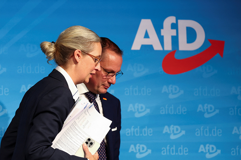 Германската крајно десничарска AfD обвинета за собирање информации за Кремљ