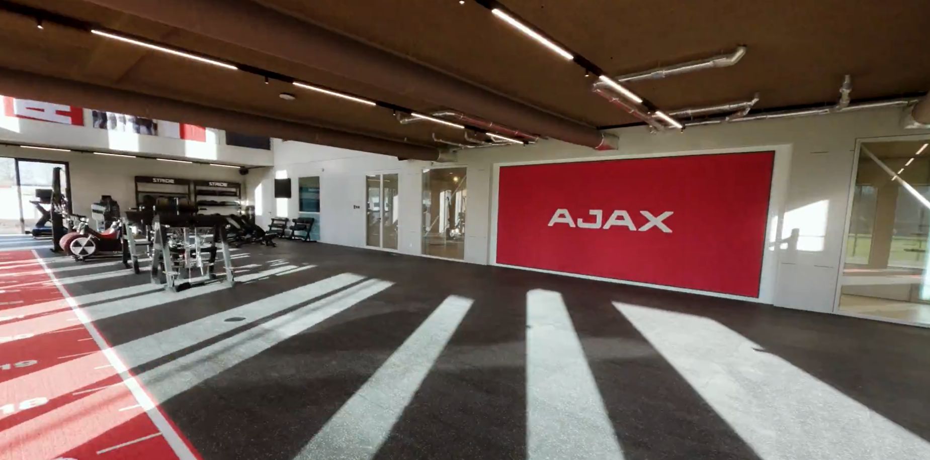 Ајакс отвори нов објект во тренинг центарот – еден од најдобрите во светот! (ВИДЕО)